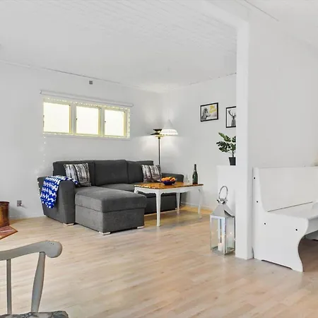 8214-lundby-timianvej-3 Feriehus *